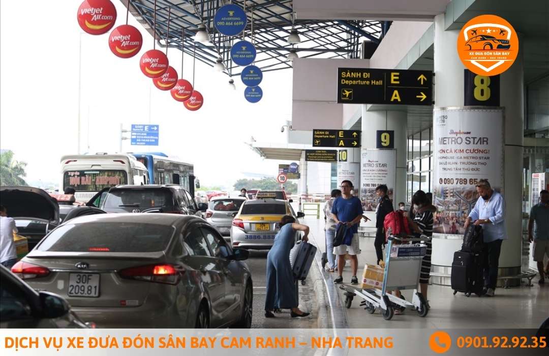 xe đưa đón tại sân bay nội bài